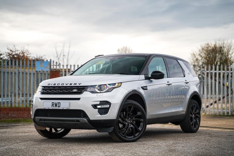 2017 Land Rover Discovery Sport 2.0 TD4 180 HSE Black 5dr Auto ESTATE DIESEL Automatic