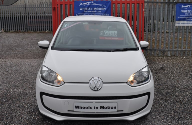 image for VOLKSWAGEN UP BLUEMOTION TECH MOVE UP 1 PREV OWNER SAT NAV GROUP 1 INSURANCE !