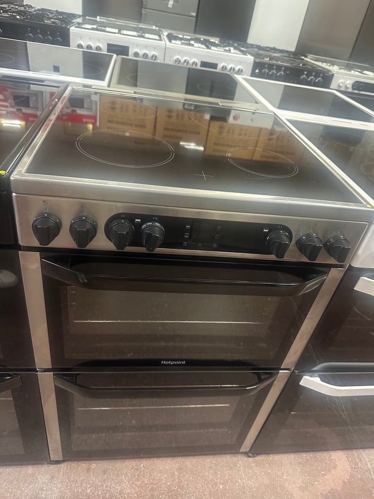 image for 60CM STAINLESS STEEL HOTPOINT ELECTRIC COOKER 