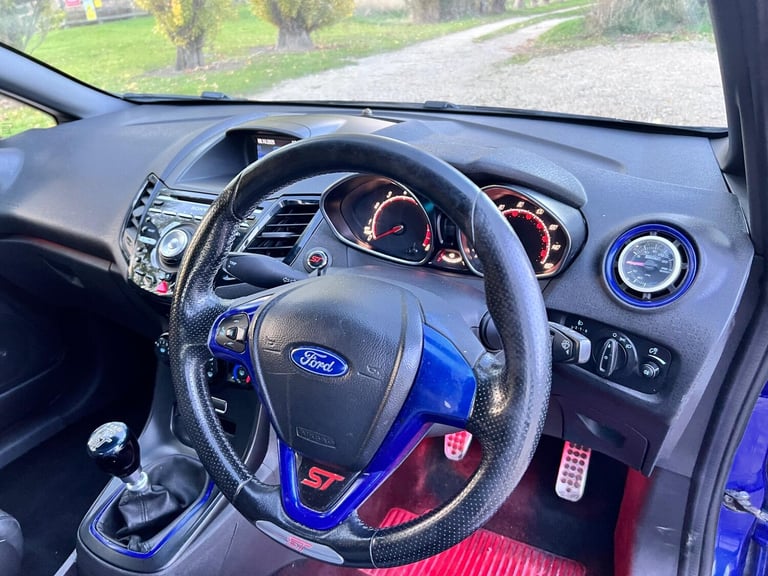 2014 Ford Fiesta 1.6T EcoBoost ST-2 Hatchback 3dr Petrol Manual Euro 6 (182 ps) HATCHBACK Petrol ...