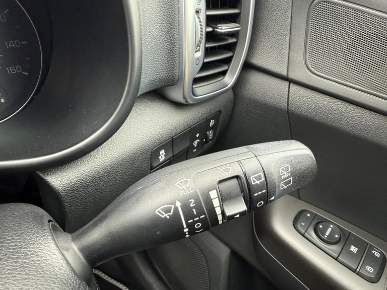 2017 Kia Sportage 1.7 CRDi 1 Euro 6 (s/s) 5dr ESTATE Diesel Manual