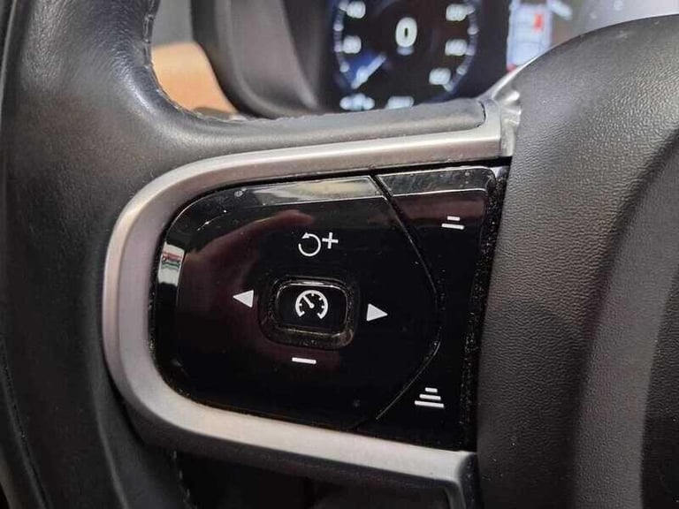 2018 Volvo V90 2.0 D4 Inscription Pro Estate 5dr ESTATE Diesel Automatic