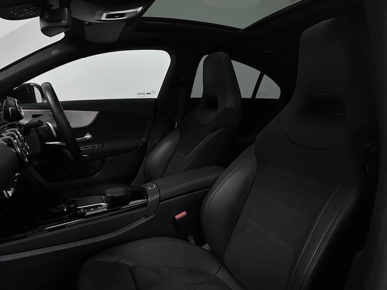 2023 Mercedes-Benz CLA CLA220d AMG Line Night Edition 2.0 Tip Auto (Premium Plus) ( 190 bhp ) COU...