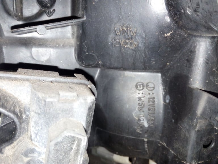 Subaru legacy headlights