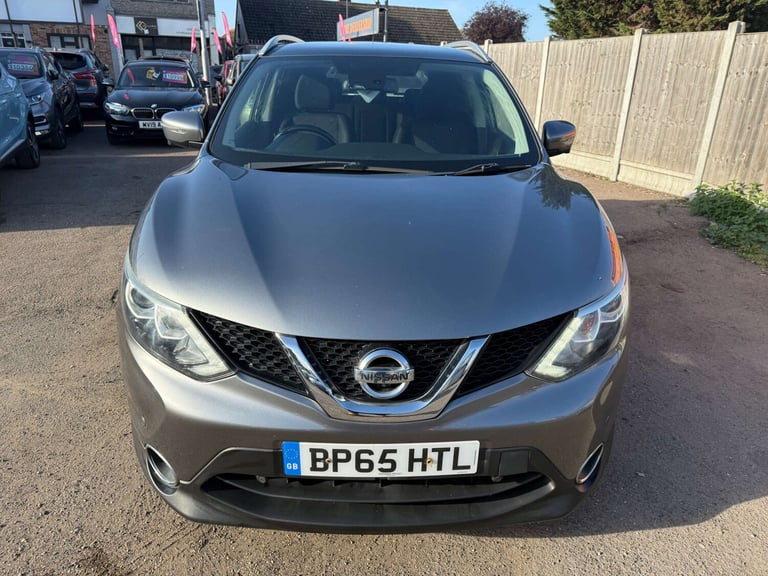 2015 Nissan Qashqai 1.6 DiG-T N-Tec+ 5dr HATCHBACK PETROL Manual