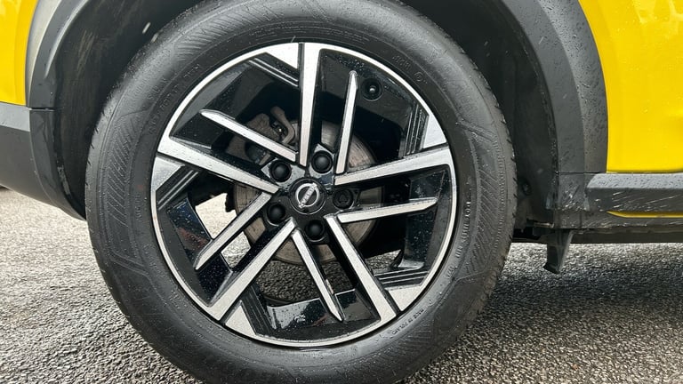 2024 Nissan Juke 1.6 Hybrid N-Connecta 5dr Auto Hybrid Hatchback Hatchback Hybrid Automatic