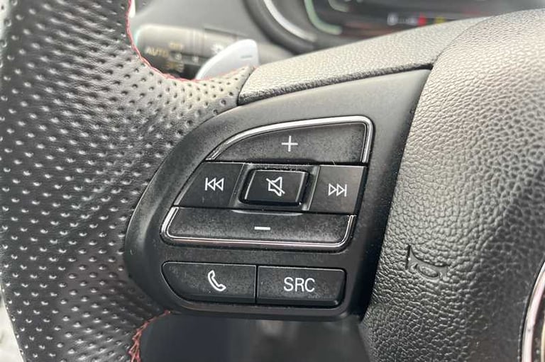 2024 MG MG HS 1.5 T-GDI Trophy SUV 5dr Petrol DCT Euro 6 (s/s) (162 ps) SUV Petrol Automatic