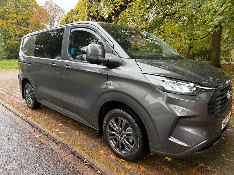 2025 Ford Transit Custom 2.0 EcoBlue 150ps H1 Double Cab Van Limited PANEL VAN Diesel Manual
