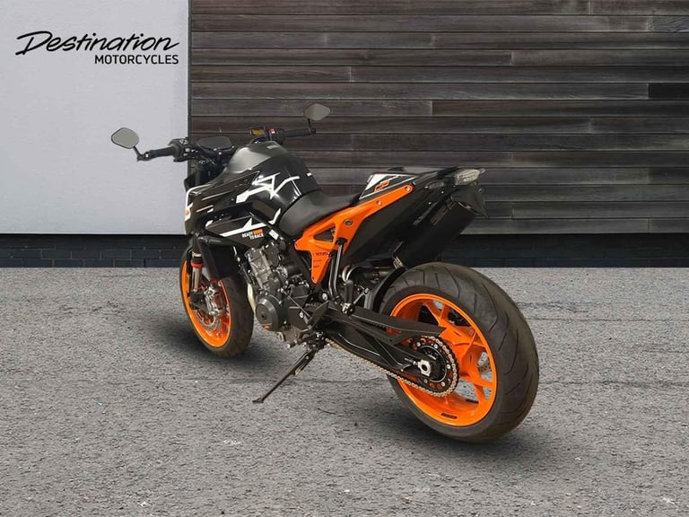2025 KTM Street 890 DUKE GP Petrol black 6 Speed