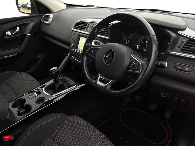 2017 Renault Kadjar 1.2 TCE Dynamique Nav 5dr Hatchback PETROL Manual