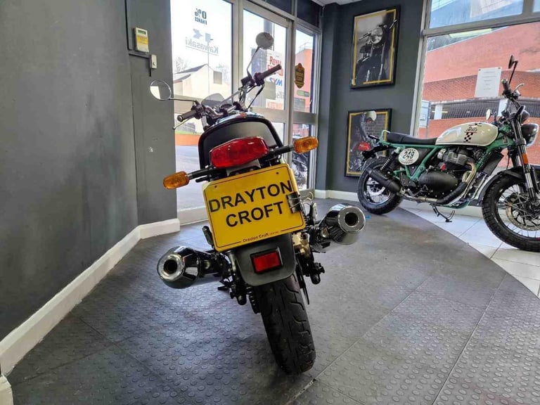 2021 Royal Enfield INTERCEPTOR 650 E5