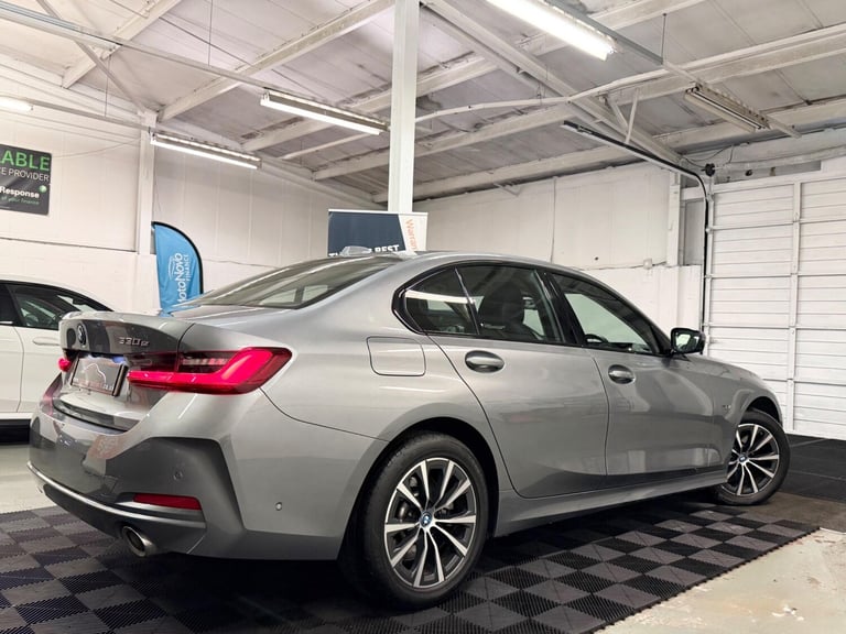 2023 BMW 3 Series 2.0 330e 12kWh Sport Auto Euro 6 (s/s) 4dr SALOON Petrol/Electric Hybrid Automatic