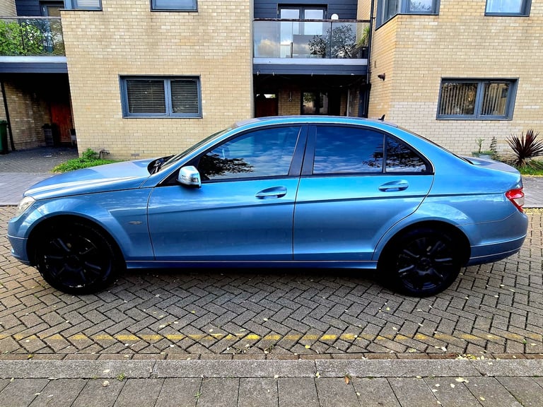 2010 Mercedes-Benz C Class C180 CGI BlueEFFICIENCY Executive LEATHER 90DAYS WARRANTY AUTO SALOON ...