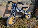 Wooden balance bike by Kiddimoto (Kurve), pirate themed