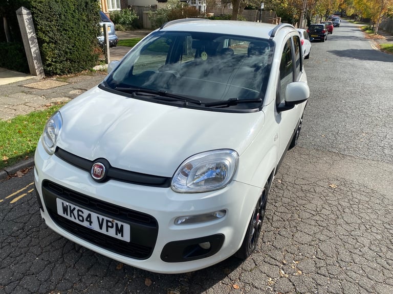 2014 FIAT PANDA LOUNGE TWINAIR 875CC AUTOMATIC PETROL 5 DOOR ULEZ FREE £20 ROAD TAX F.S.H.