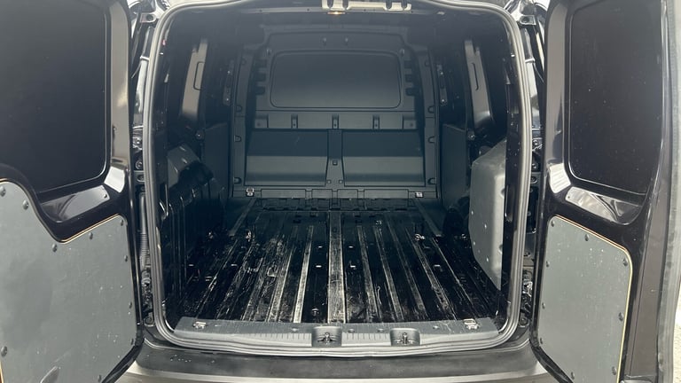 2025 Ford Transit Connect 250 L2 Petrol 1.5 EcoBoost PHEV 150 Trend Van Auto Van Hybrid Automatic