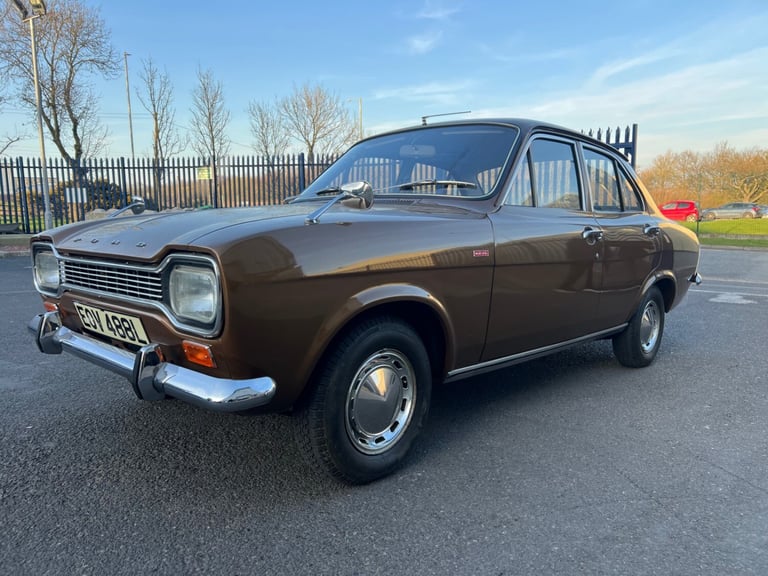 1974 Ford Escort 1.3 5dr XL Hatchback Petrol Manual