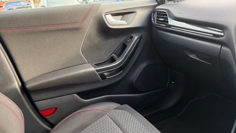 2021 Ford Puma 1.0 EcoBoost ST-Line 5dr Auto Petrol Hatchback Hatchback Petrol Automatic