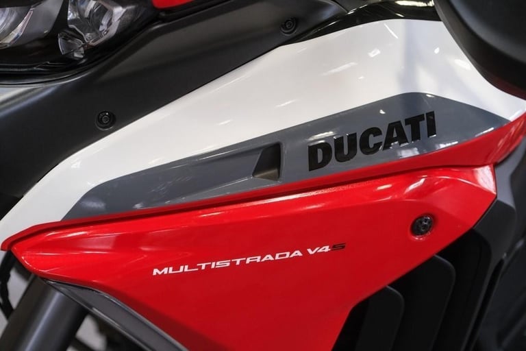 Ducati Multistrada V4 S Sport Includes Panniers
