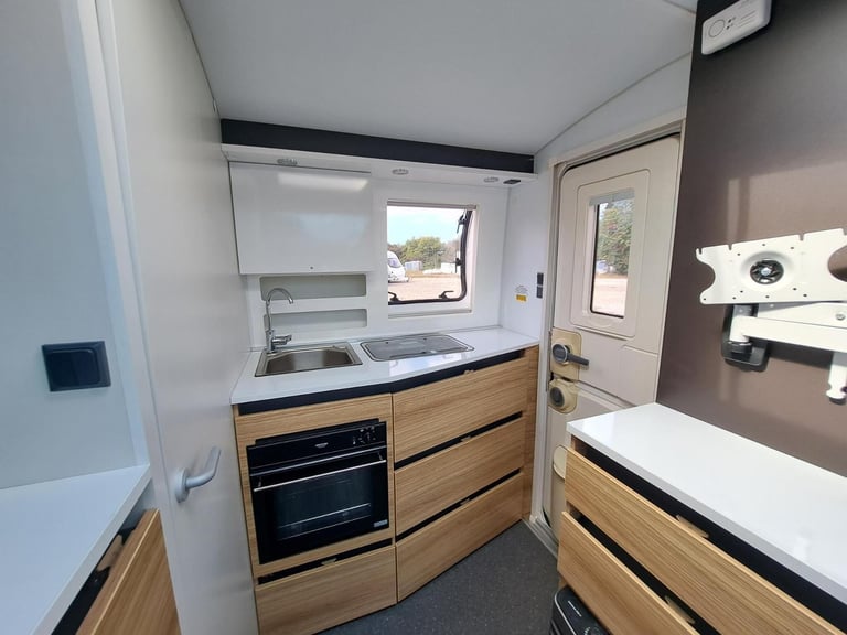 2022 Adria Action 361 LT