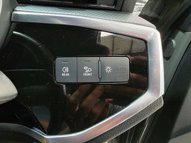 2019 Audi Q3 2.0 TFSI 40 S line S Tronic quattro Euro 6 (s/s) 5dr ESTATE Petrol Automatic