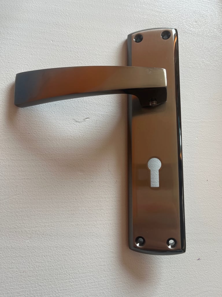 Internal door handle