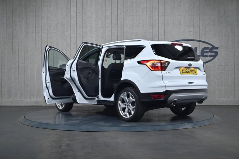 2018 Ford Kuga 1.5T EcoBoost Titanium X Euro 6 (s/s) 5dr HATCHBACK Petrol Manual