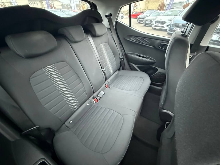 2022 Hyundai i10 1.0 MPi SE Connect 65ps 5dr Hatchback PETROL Manual