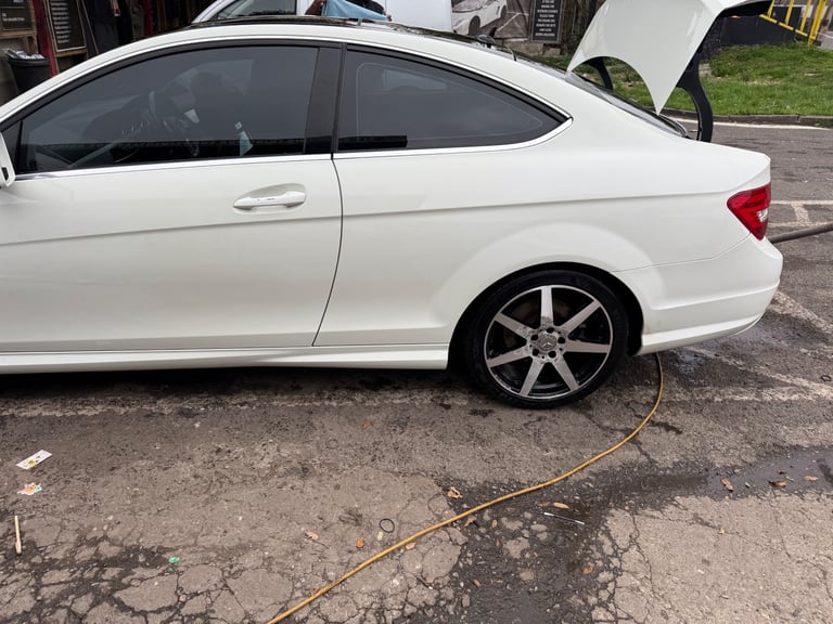 Mercedes-Benz, C CLASS, Coupe, 2011, Semi-Auto, 2143 (cc), 2 doors
