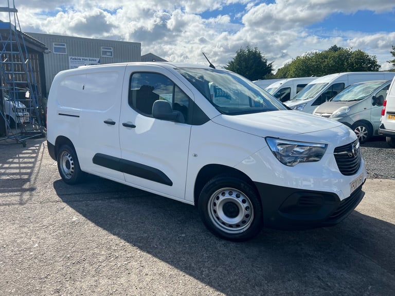 2020 Vauxhall Combo 2300 1.6 Turbo D 100ps H1 Edition Van PANEL VAN Diesel Manual