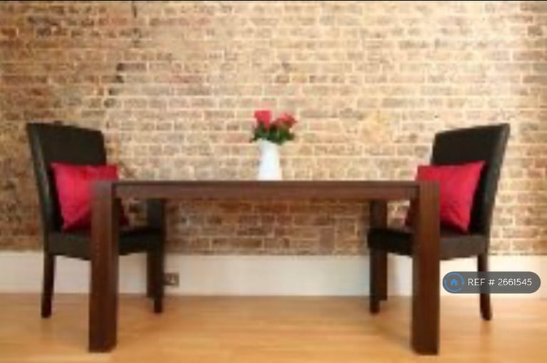 2 bedroom flat in Barry Road, London, SE22 (2 bed) (#2661545)