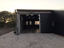 Car Storage building * wanted* cash rent, minimum four cars and up