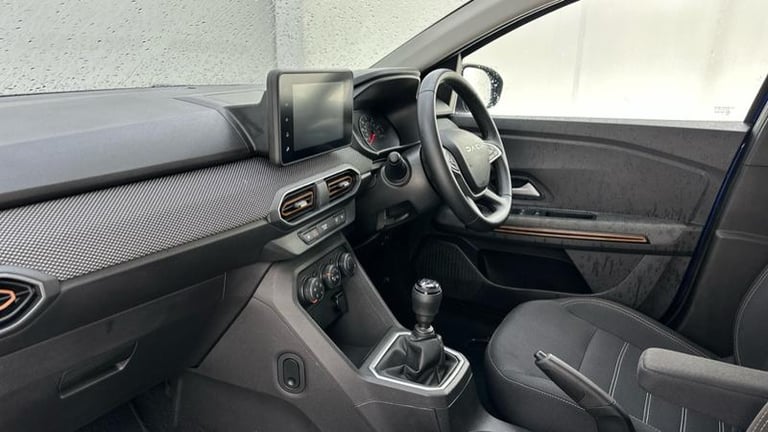 2023 Dacia Sandero Stepway 1.0 TCe Expression Hatchback 5dr Bi Fuel Manual Euro 6 (s/s) (100 ps) ...