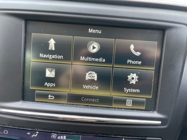 Renault, KADJAR, Hatchback, 2015, Manual, 1461 (cc), 5 doors