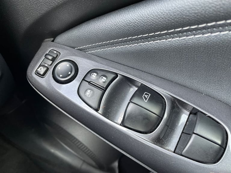  Nissan Juke 1.0 Dig T N Connecta Suv 5dr Petrol Manual Euro 6 s/s 114 Ps
