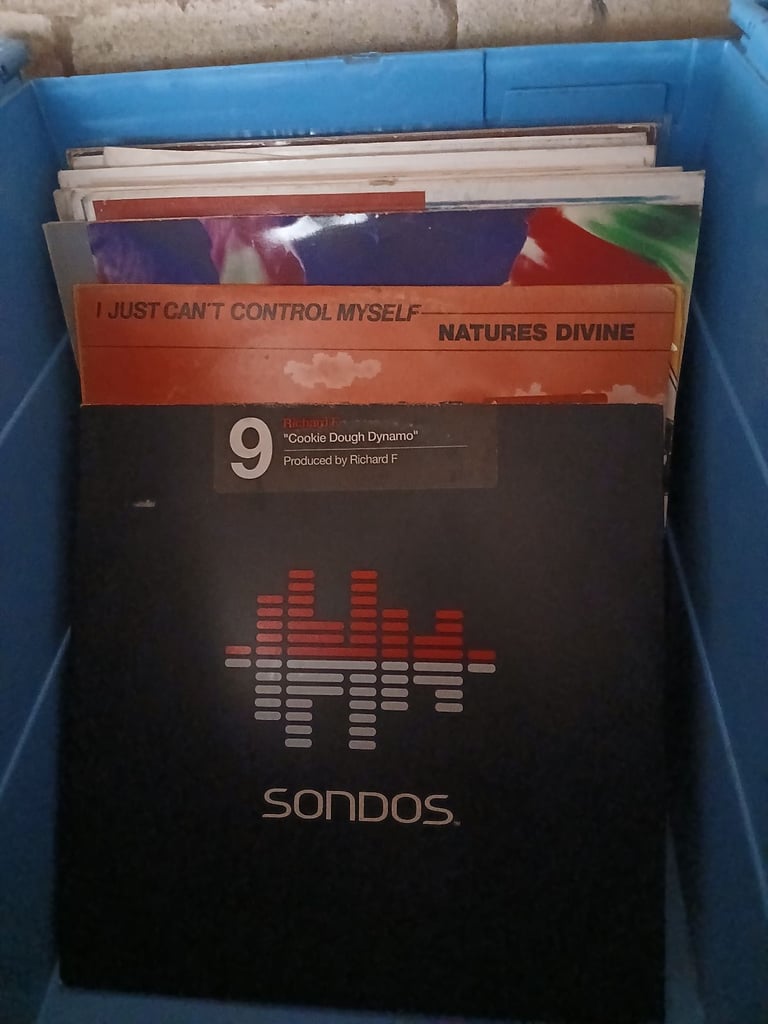 400+ RECORDS COLLECTION HIP HOP DISCO POP ROCK REGGAE JAZZ ELECTRONIC AND MORE 