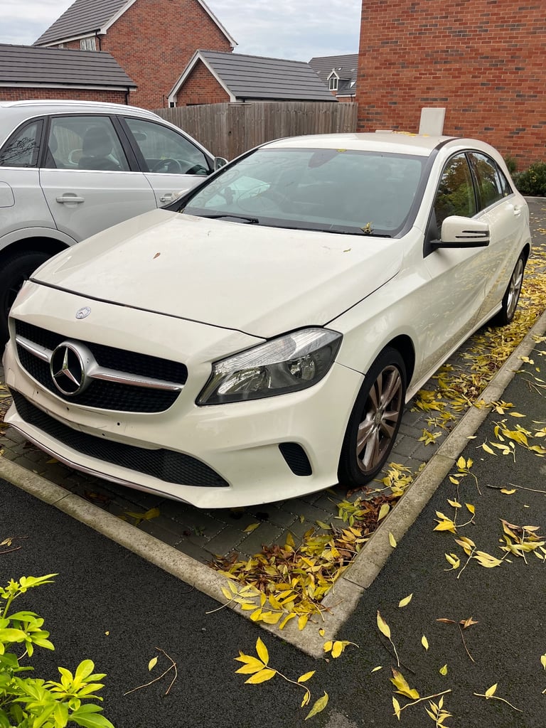 Mercedes-Benz, A CLASS, Hatchback, 2017, Manual, 1595 (cc), 5 doors Cat N