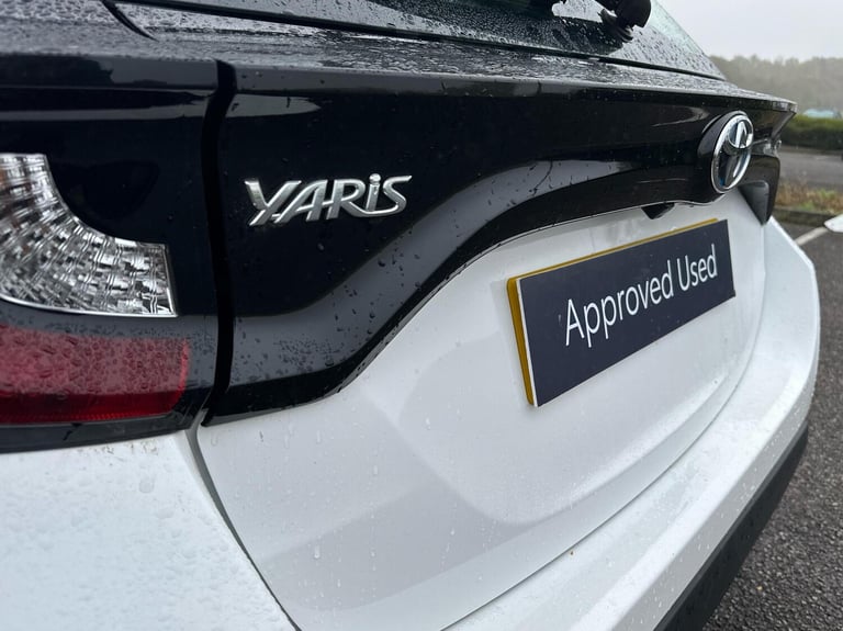 2021 Toyota Yaris 1.5 Hybrid Icon 5dr CVT Hatchback Hybrid Automatic