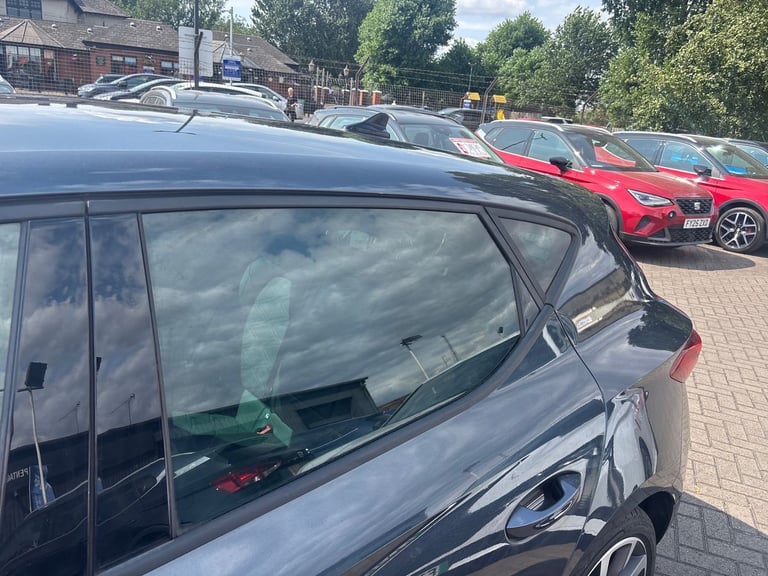  SEAT Leon e Hybrid 1.4 Ehybrid 13kwh Fr Sport Hatchback 5dr Petrol Plug In
