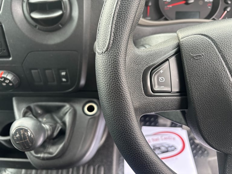 2016 Nissan NV400 2.3 dCi 125ps H1 SE TIPPER Tipper Diesel Manual