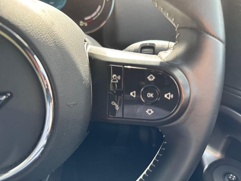 2023 MINI Countryman 1.5 10kWh Cooper SE Exclusive Auto ALL4 Euro 6 (s/s) 5dr HATCHBACK Petrol/El...