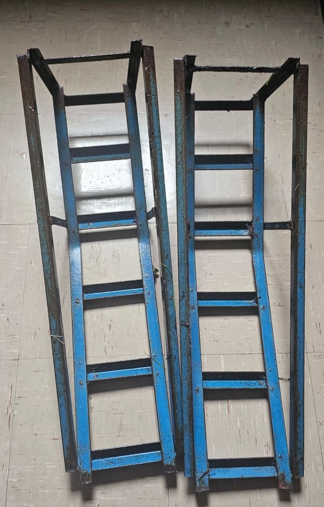 Pair of strong solid Vehicle ramps car van 
