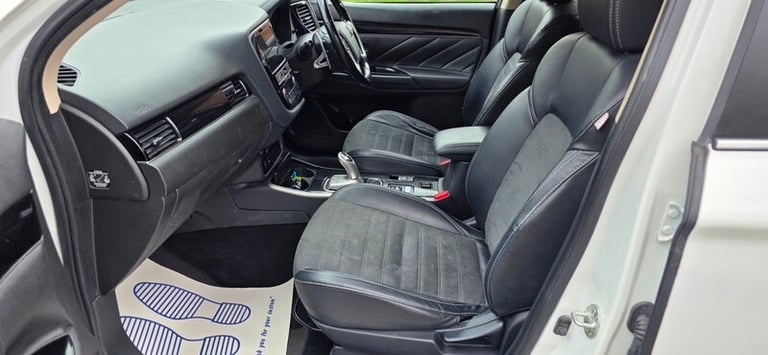 2019 Mitsubishi Outlander 2.4 PHEV Juro 5dr Auto ESTATE PETROL/ELECTRIC Automatic