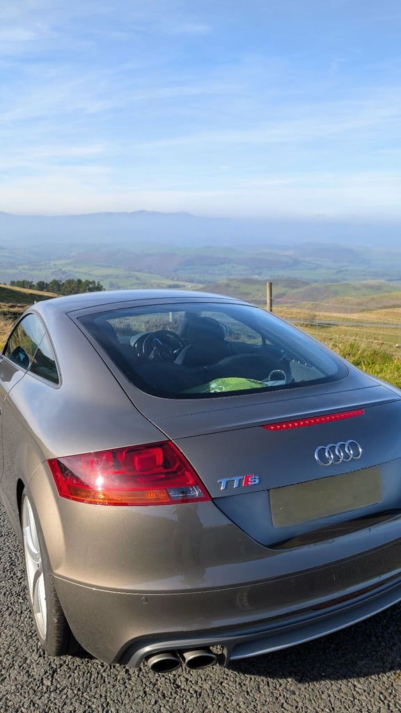 Audi, TT, Coupe, 2010, Semi-Auto, 1984 (cc), 2 doors