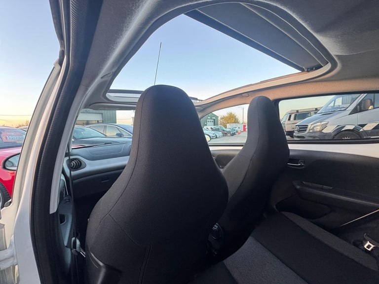 2014 Citroen C1 1.0 VTi Flair Airscape Euro 5 (s/s) 5dr (Euro 5) HATCHBACK Petrol Manual