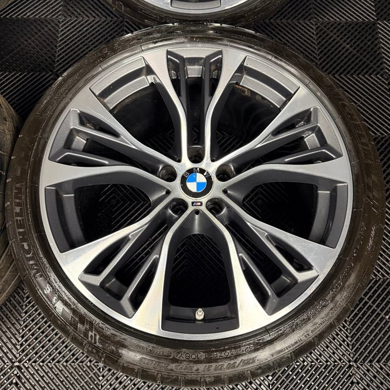 21'' GENUINE BMW X5 F15 599 X6 F16 M SPORT ALLOY WHEELS TYRES ALLOYS