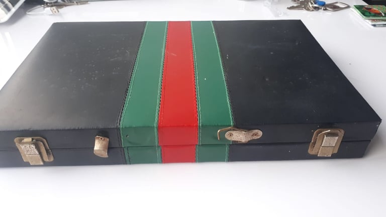 Vintage Backgammon Board Game Faux Leather Case Black Red Green Complete