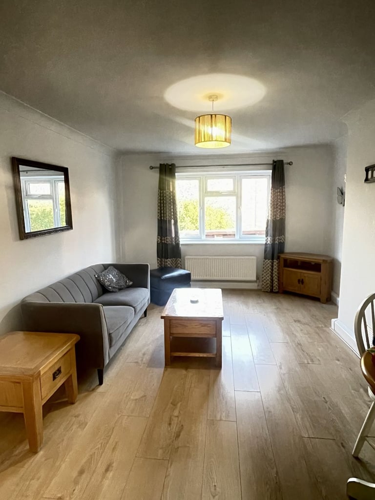 1 Bedroom Flat to rent -Windsor