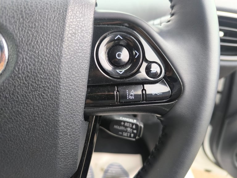 2020 Toyota Prius 1.8 Hybrid Automatic 5dr 5 Seats ULEZ Free Hatchback Petrol/Electric Hybrid Aut...