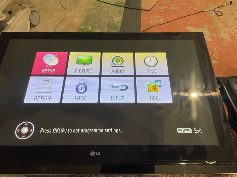 LG 50 inch TV/LG 50PG6000 50in Plasma TV/ LG 50 inch Television